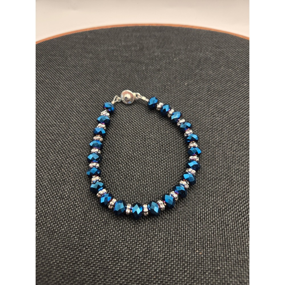 Blue Faceted Crystal Beaded Bracelet Silver Tone Magnetic Clasp Pat 4074400